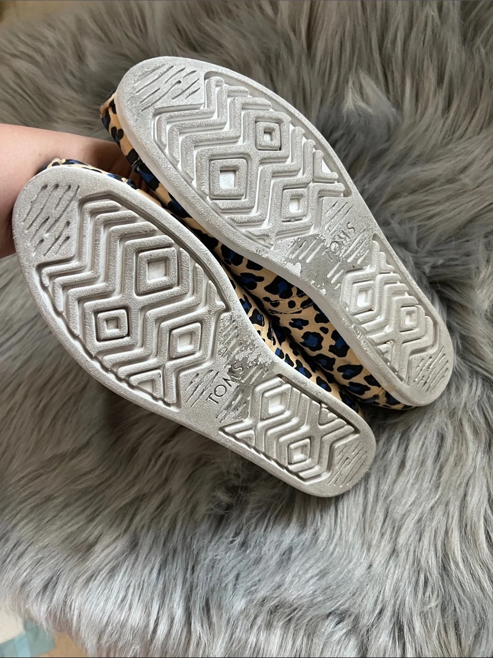 Toms euc women
